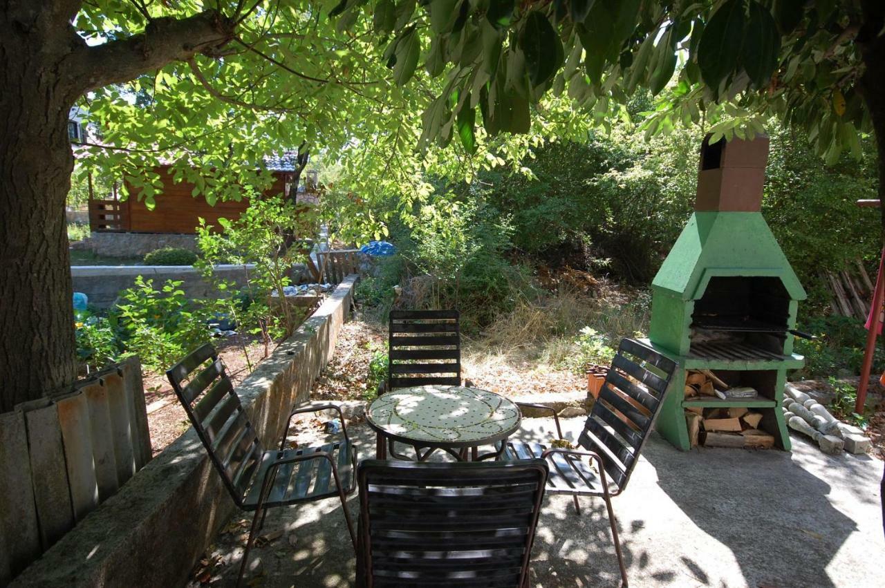 Apartments Juric By El-Pi Tours Нівице Екстер'єр фото